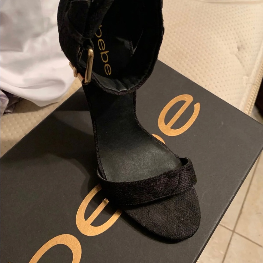 New shoes hills